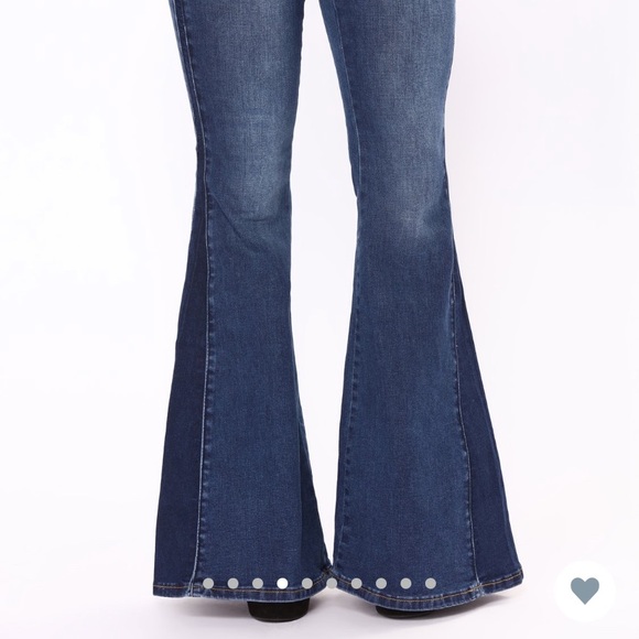 Fashion nova bell bottom flare jeans size S - Picture 1 of 2